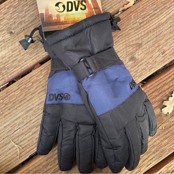 Winter Gloves 2 Pair Mens  DVS BRAND Size Large - Picture 3 of 8
